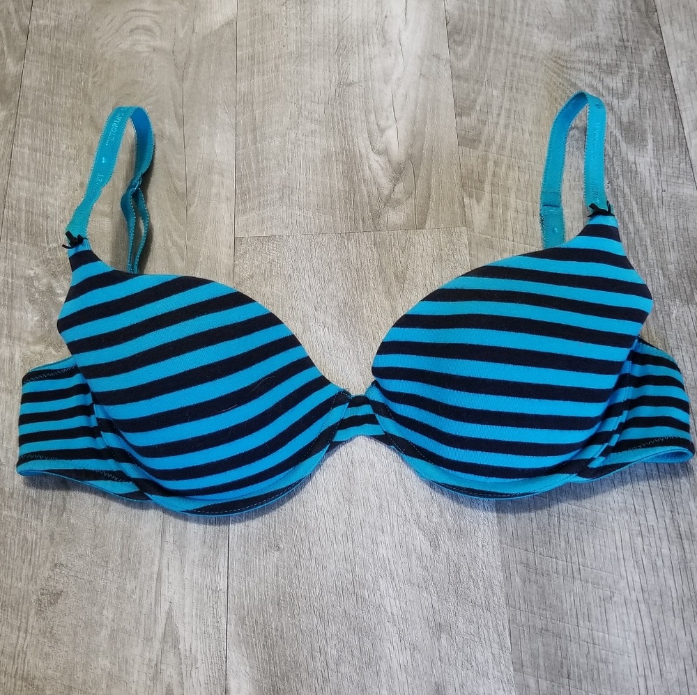 Victoria's Secret bra 34D